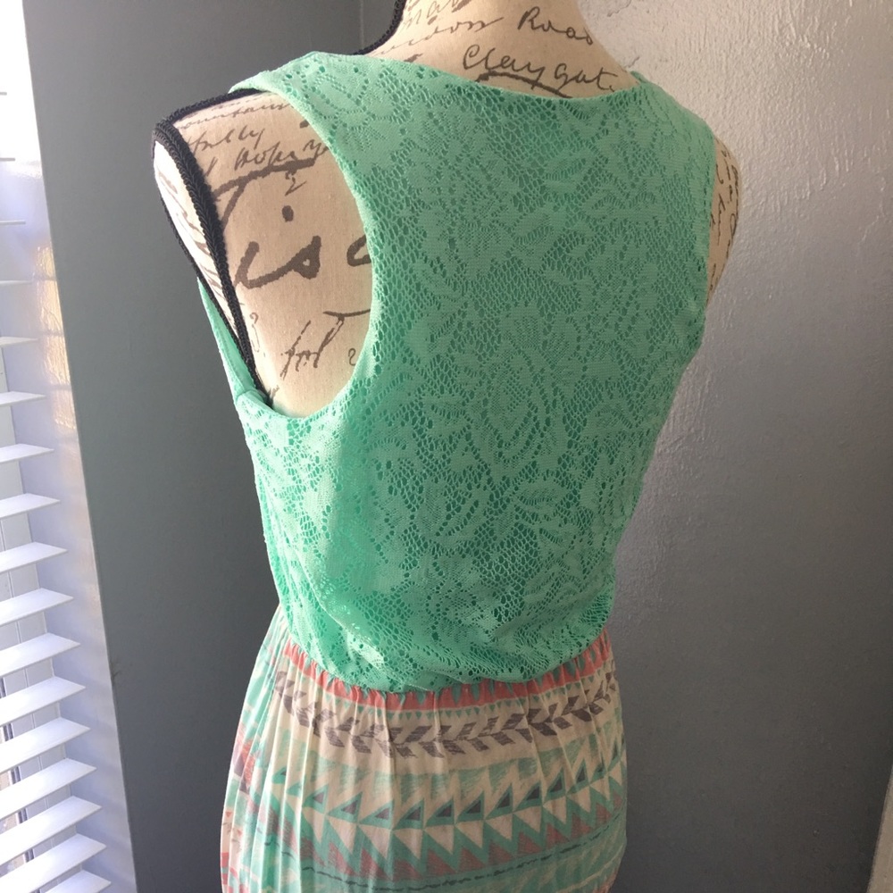 Spring maxi dress! - Picture 3 of 3
